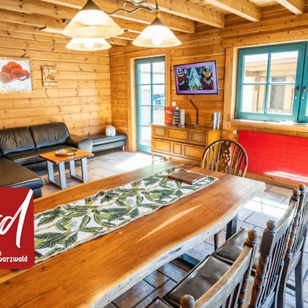 Ferienhaus Schwarzwaldstern, Todtnau, 3 Schlafzimmer מראה חיצוני תמונה